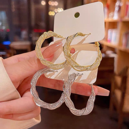 Twisted Shining Hoop Earrings